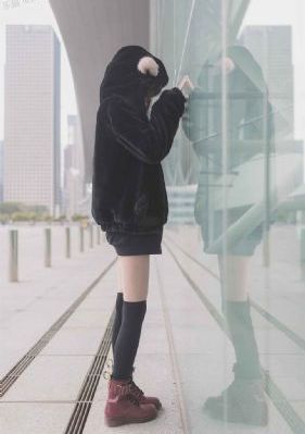在巴黎的周末_BD国语神马影院在线
