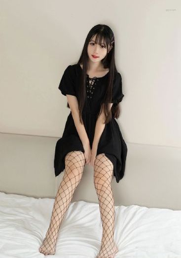 亚洲精品久久久日韩美女图片_BD迅雷电影在线