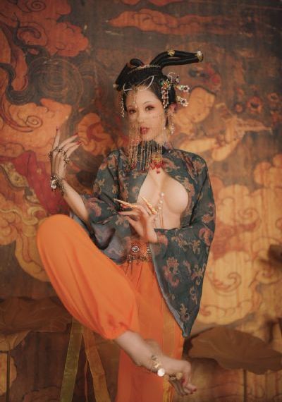 午夜影院色_十万网红美女美酱