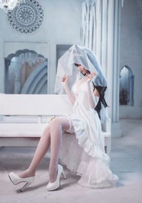 少妇漂亮邻居2_720超清免费观看